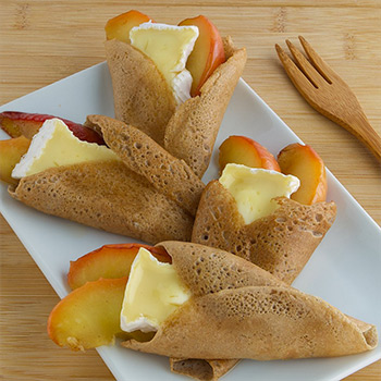 Crêpes au camembert et aux pommes